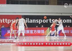 狮子客场大胜熊，结束两连败